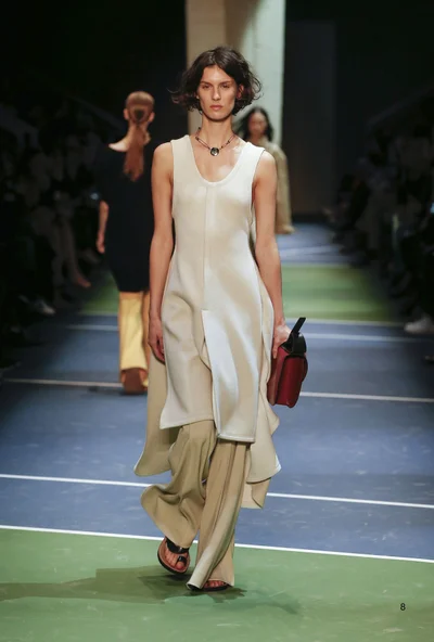Look 8